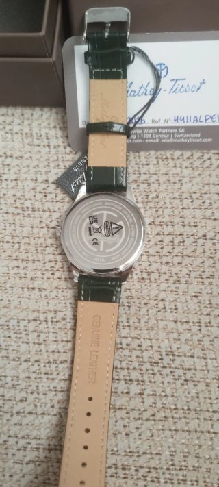 Reloj Suizo Mathey-Tissot Urban Moon NUEVO