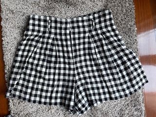 Conjunto Zara Camiseta Volantes y Shorts Vichy M
