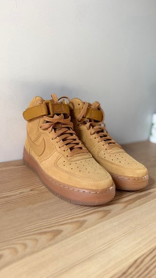 Nike Air Force 1 High Marrón
