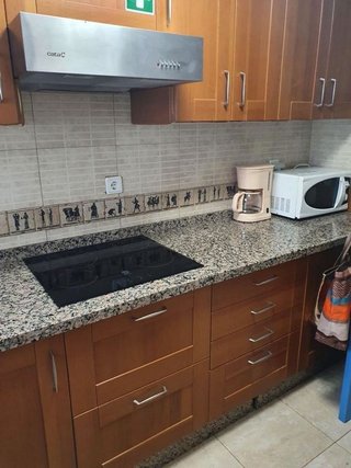 Piso en venta en Playa de la Fontanilla en Marbella
