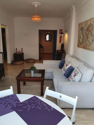 Piso en venta en Playa de la Fontanilla en Marbella