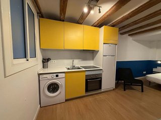 Estudio en alquiler en El Gòtic en Barcelona