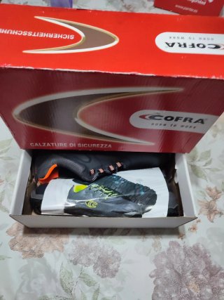 Zapatos de Seguridad Talla 45 Nuevos