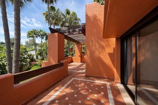 Piso en alquiler en Los Naranjos - Las Brisas en Marbella