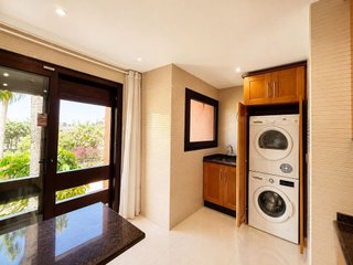 Piso en alquiler en Los Naranjos - Las Brisas en Marbella