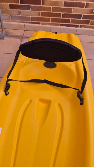 Kayak infantil amarillo