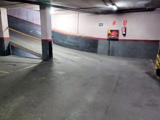 Garaje en venta en Els Molins en Mataró