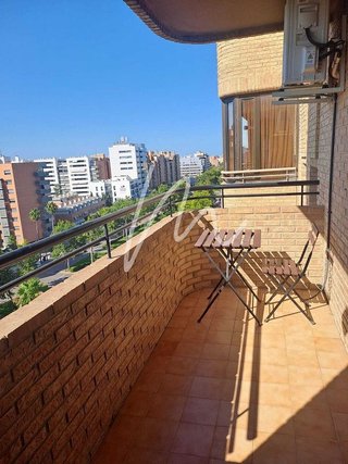 Piso en alquiler en Sant Llorenç en Valencia