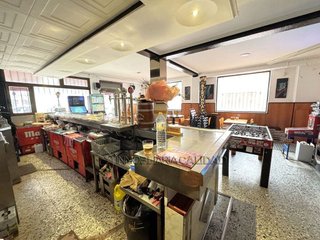 Local comercial en venta en Zona Sur en Burgos