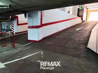 Garaje en alquiler en Centro en Valladolid