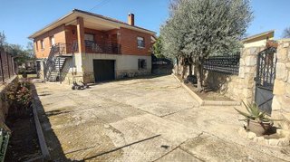 Chalet en venta en Chapinería