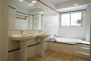 Estudio en alquiler en Les Tendetes en Valencia