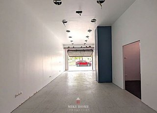 Local comercial en alquiler en Binéfar