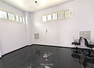 Local comercial en alquiler en Binéfar