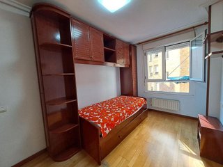 Piso en alquiler en Milán - Pumarín - Teatinos en Oviedo