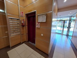 Piso en alquiler en Milán - Pumarín - Teatinos en Oviedo