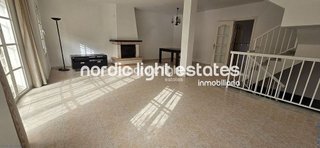Casa adosada en venta en Camino Viejo de Málaga en Vélez-Málaga