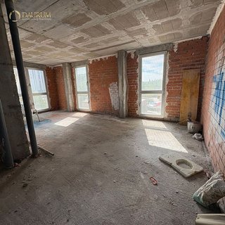 Local comercial en venta en El Barral Ferial en Coslada