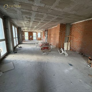 Local comercial en venta en El Barral Ferial en Coslada