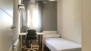 Piso en alquiler en Ambroz en Madrid