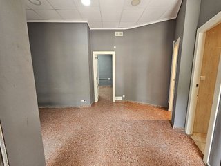 Local comercial en alquiler en Ciutat de les Arts i les Ciències en Valencia