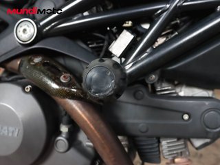 DUCATI MONSTER 696