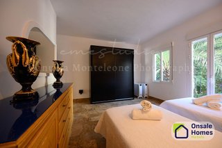 Piso en venta en Puerto Banús en Marbella