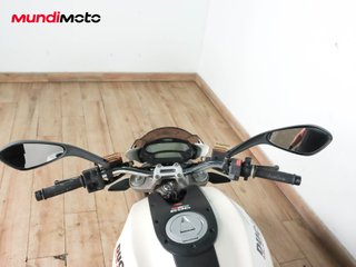 DUCATI MONSTER 696