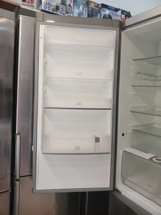 Nevera Electrolux y Lavadora Balay