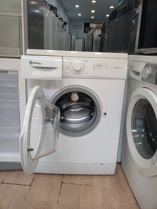 Nevera Electrolux y Lavadora Balay