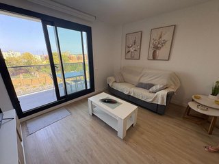 Piso en alquiler en Paus - Poligono San Blas en Alicante