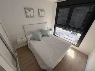 Piso en alquiler en Paus - Poligono San Blas en Alicante