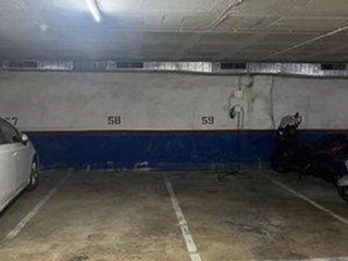 Garaje en venta en Centre en Hospitalet de Llobregat, L´