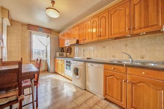 Piso en venta en Ermitagaña - Mendebaldea en Pamplona