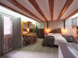 Estudio en alquiler en El Raval en Barcelona