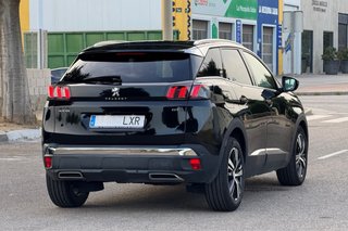 Peugeot 3008 GT line, Año 2022