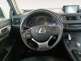 Lexus CT 200h Executive 100 kW (136 CV)