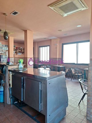 Local comercial en venta en Viñuela - Rescatado en Córdoba