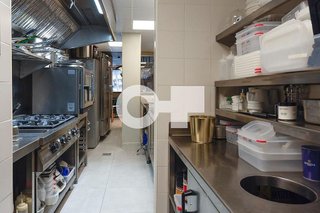 Local comercial en alquiler en La Dreta de l'Eixample en Barcelona
