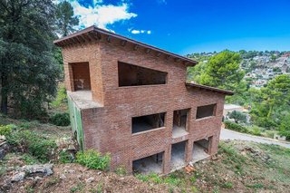 Chalet en venta en Corbera de Llobregat