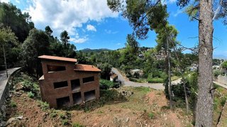 Chalet en venta en Corbera de Llobregat