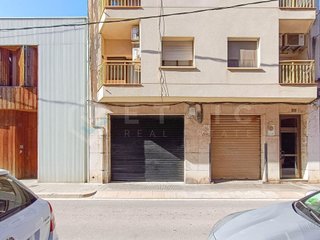 Local comercial en venta en Eixample en Prat de Llobregat, El