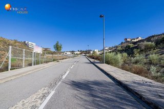 Terreno en venta en La Zubia en Zubia (La)