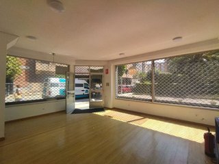 Local comercial en alquiler en Pumarín en Gijón
