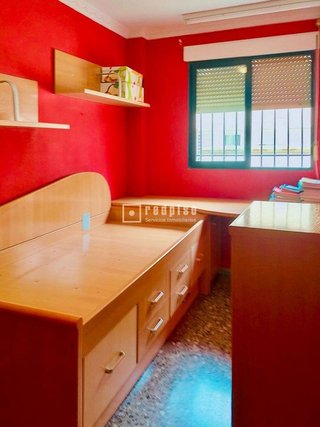 Piso en venta en El Grau en Valencia