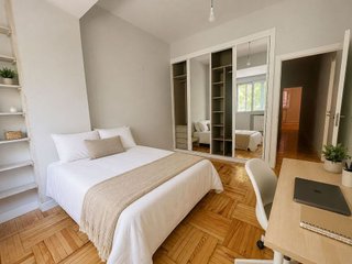 Piso en alquiler en Pacífico en Madrid