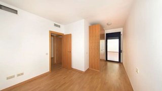 Piso en venta en La Florida en Hospitalet de Llobregat, L´