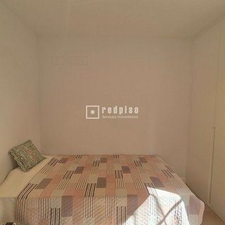 Piso en alquiler en Los Remedios en Sevilla