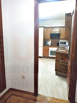 Piso en alquiler en Zona Teatro Campoamor en Oviedo