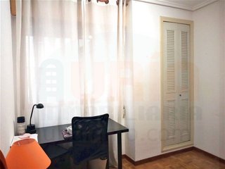 Piso en alquiler en Zona Teatro Campoamor en Oviedo